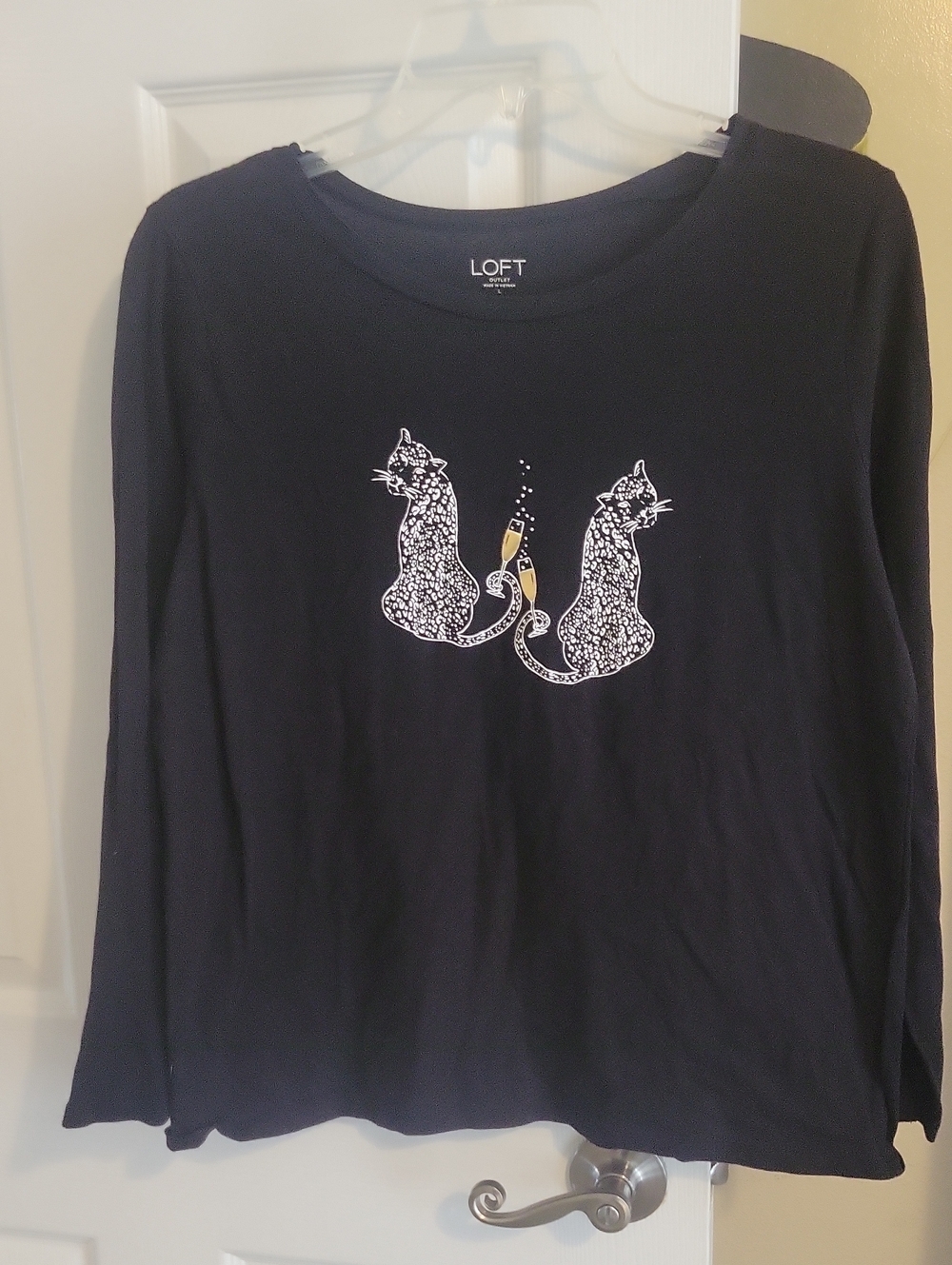 LOFT SzLg Black Long Sleeve T with White Cats  and 2 Champagnes toasting Accent